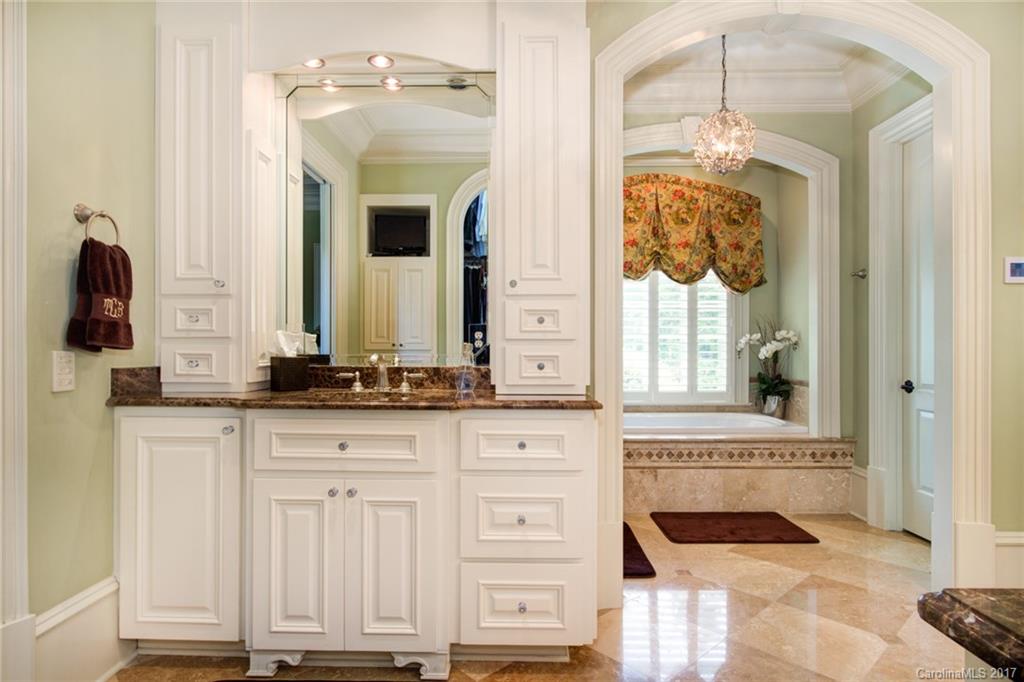 Tuckaway Park - Residential