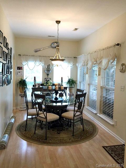 Oakstone - Residential