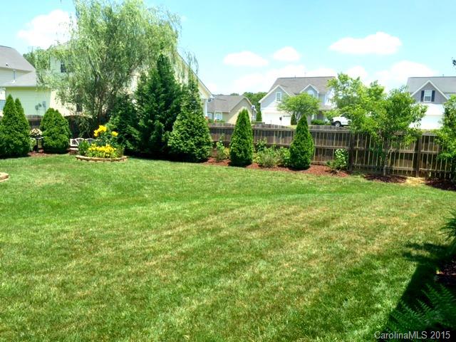 Oakstone - Residential