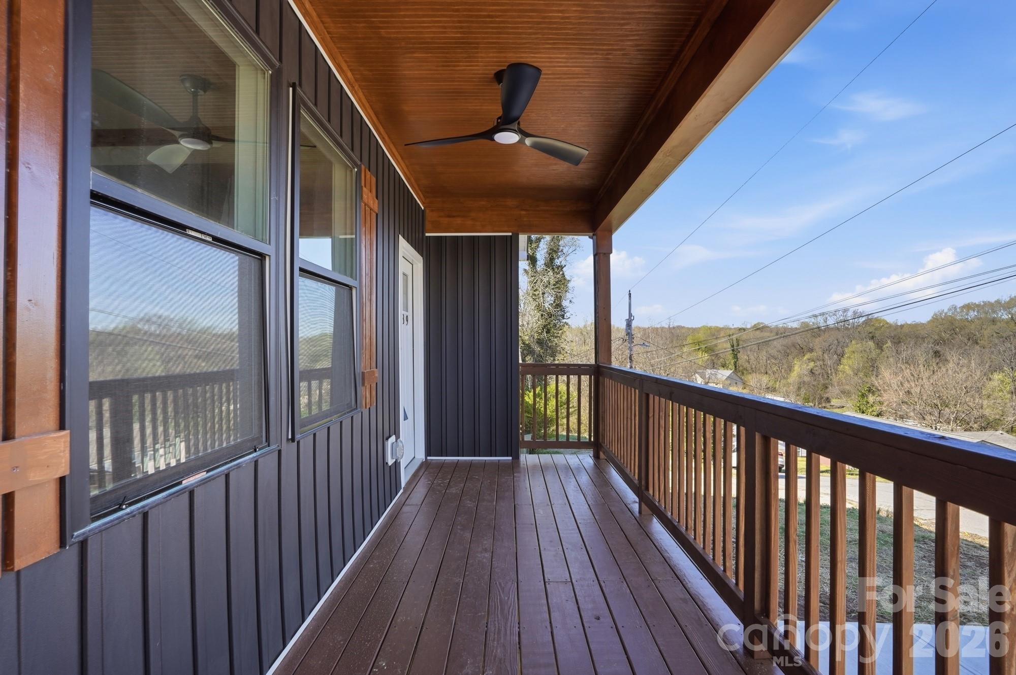 289 hilltop Avenue SW