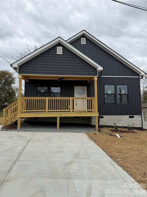 Photo of 289 hilltop Avenue SW, Concord, NC 28025 (MLS # 4355325)