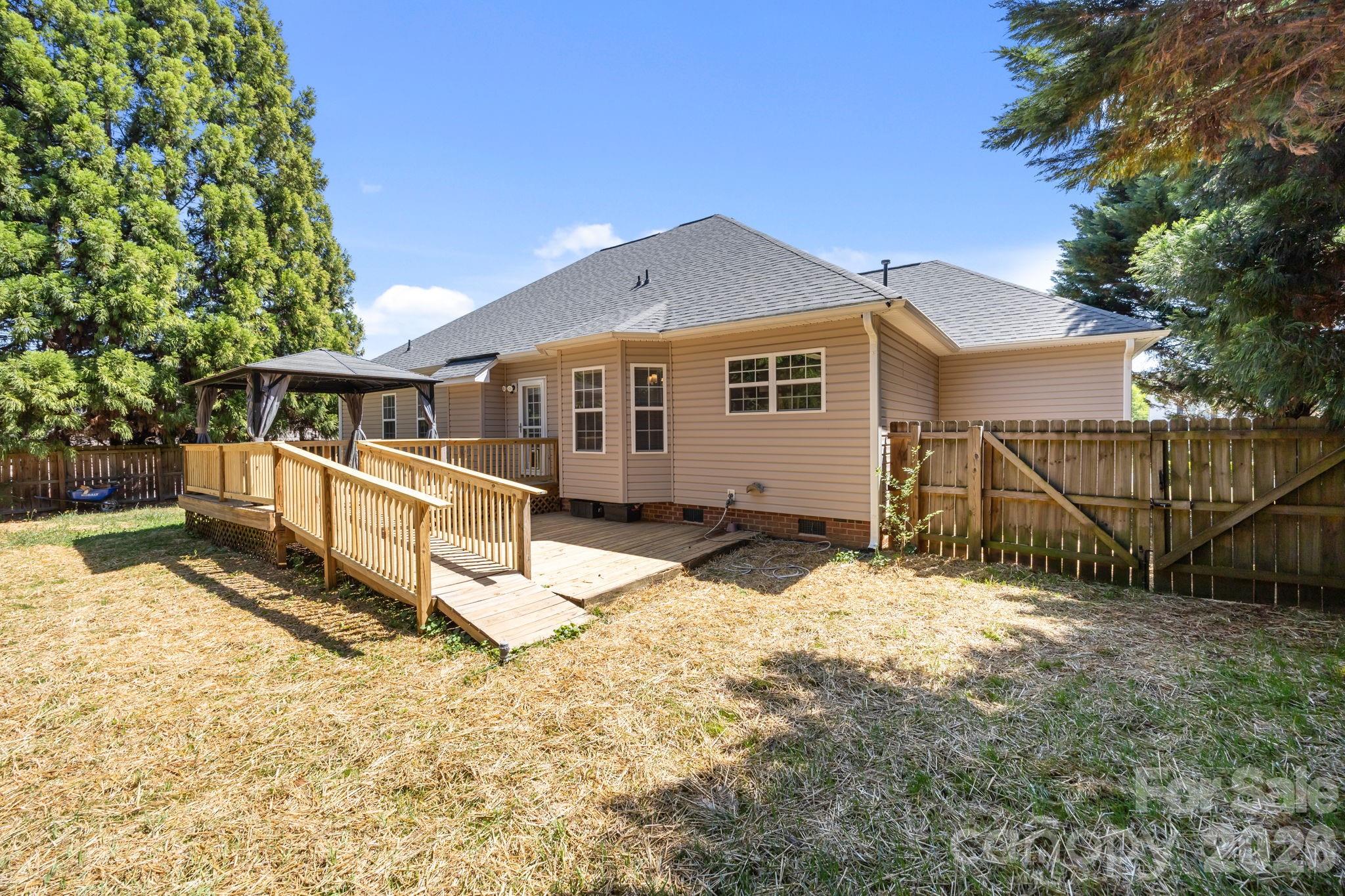 Deerfield - Residential