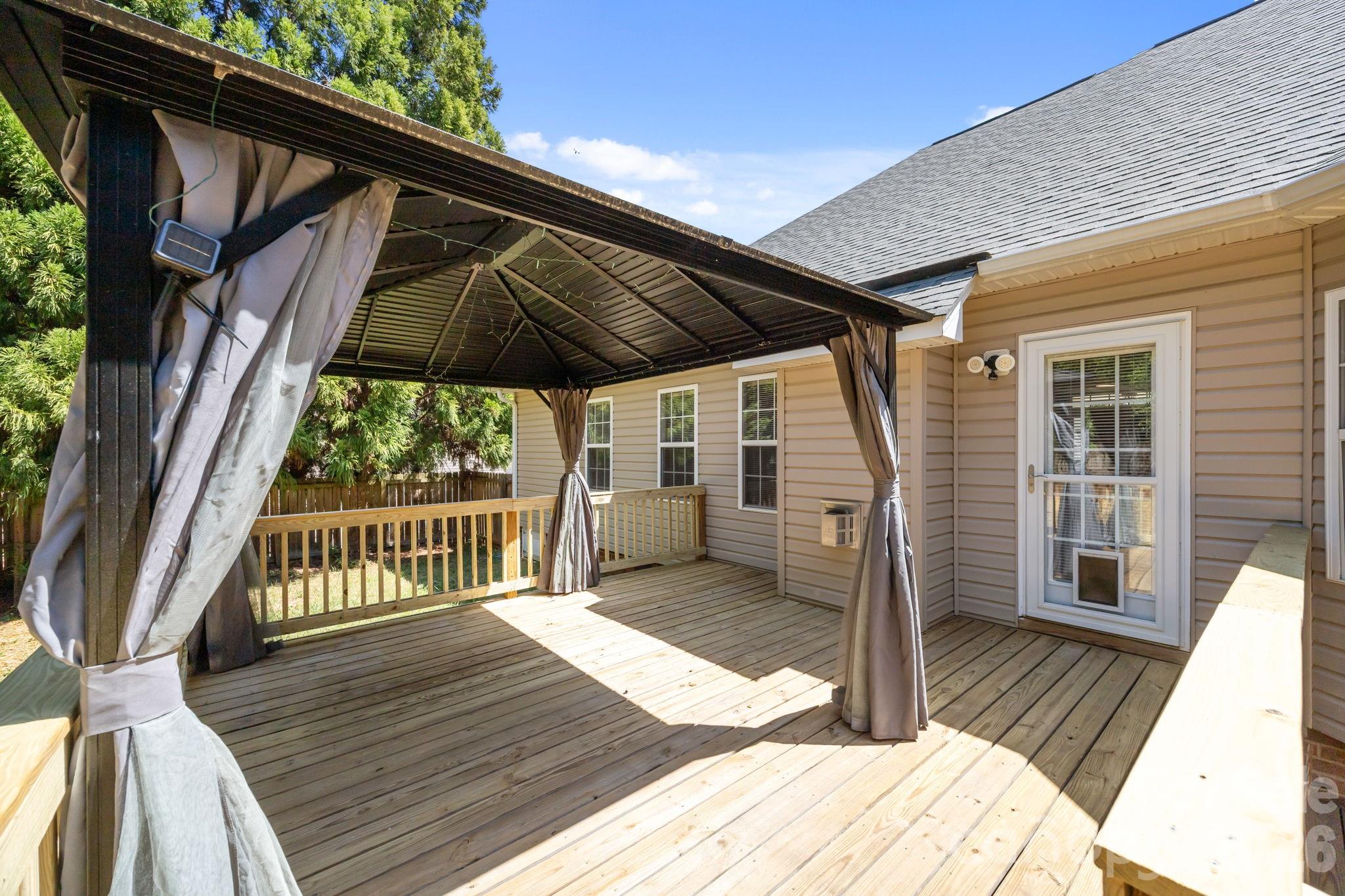 Deerfield - Residential