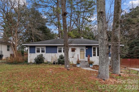 3900 Tipperary Place Charlotte NC 28215