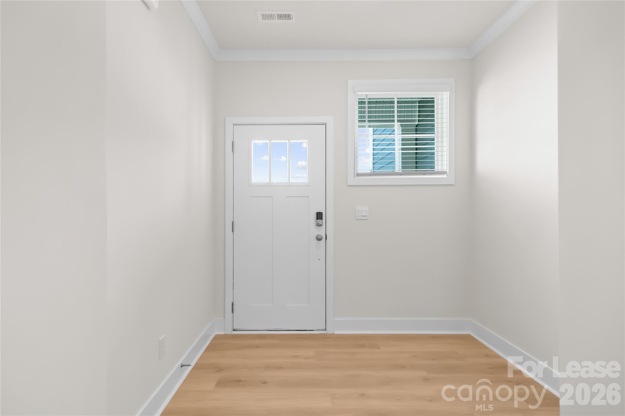 7589 Bainbridge Road