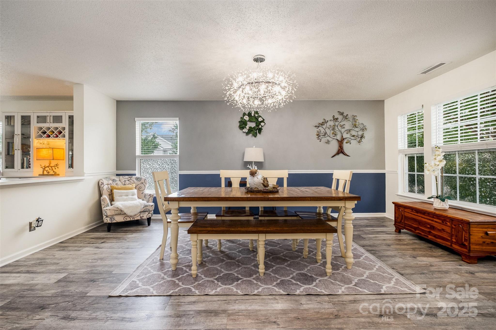 6602 Fawn View Drive
