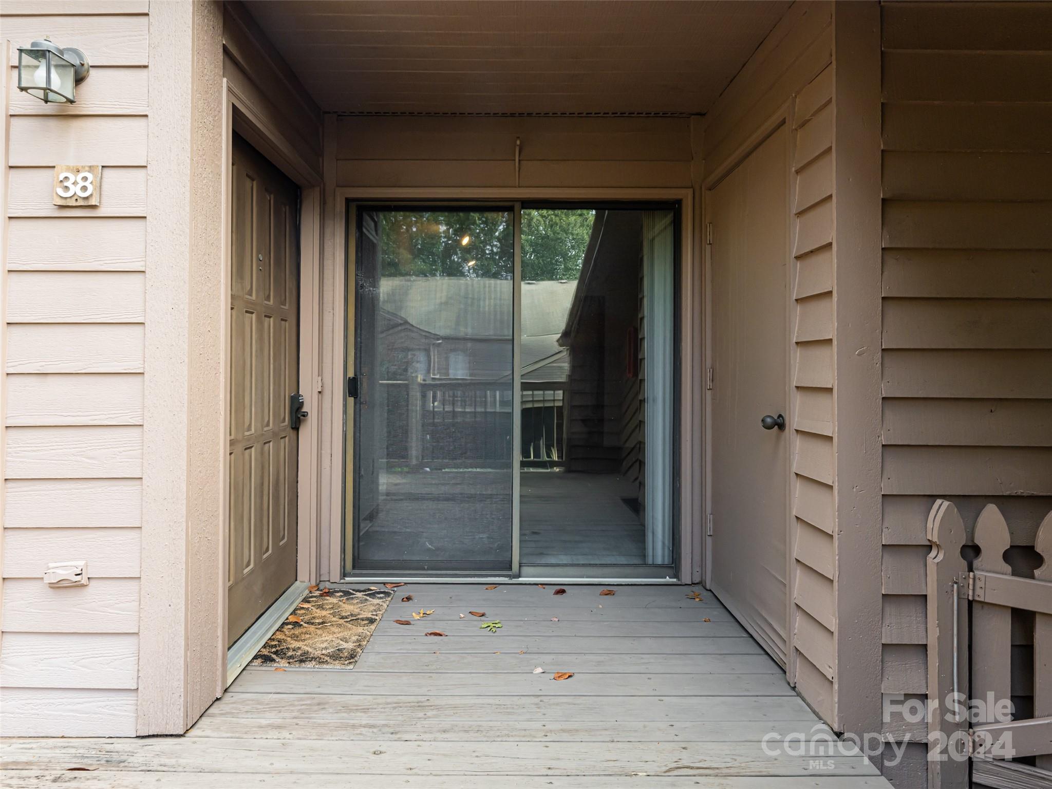 Ravencroft Condominiums - Residential