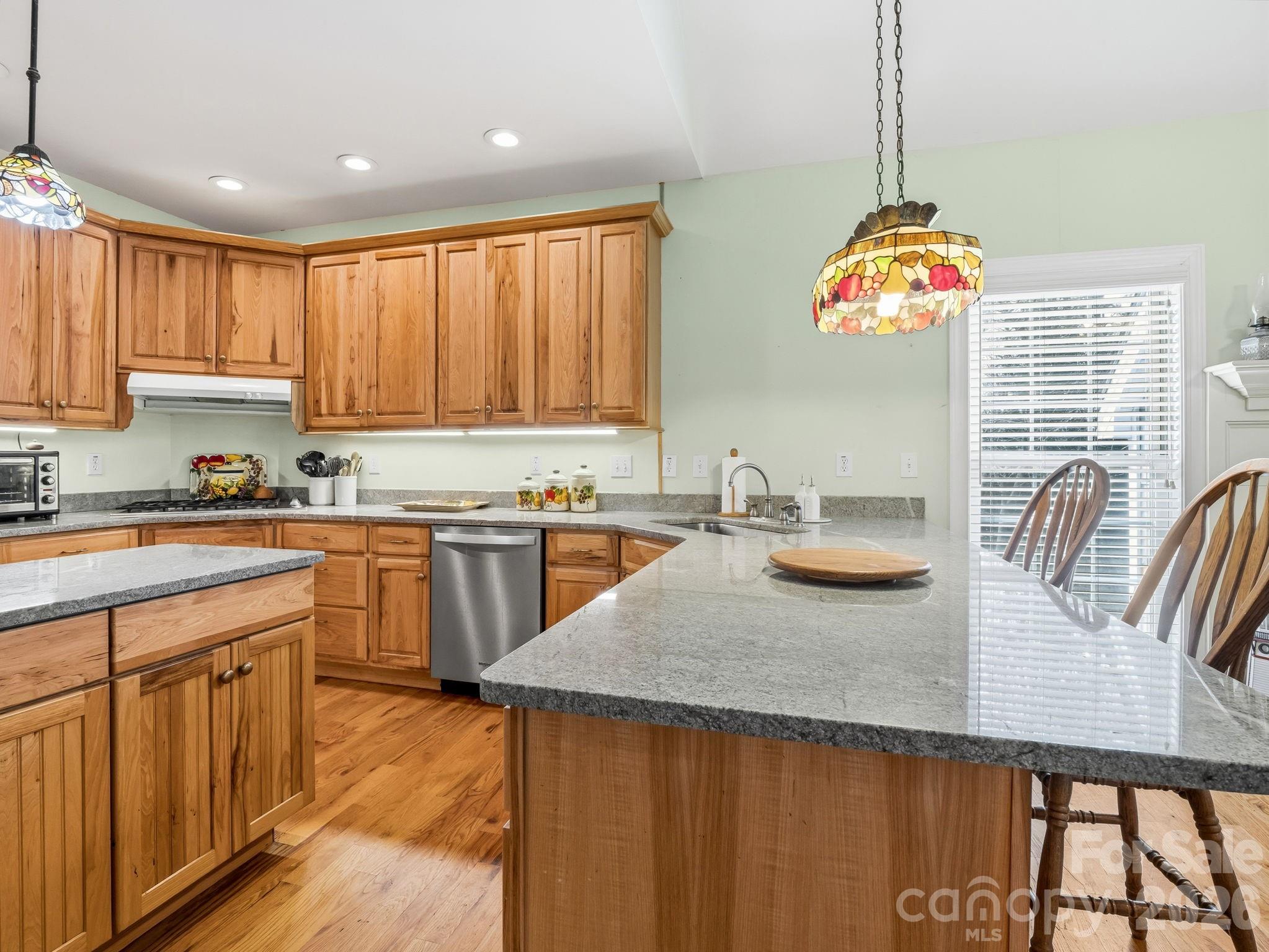 Jonathan Creek - Residential