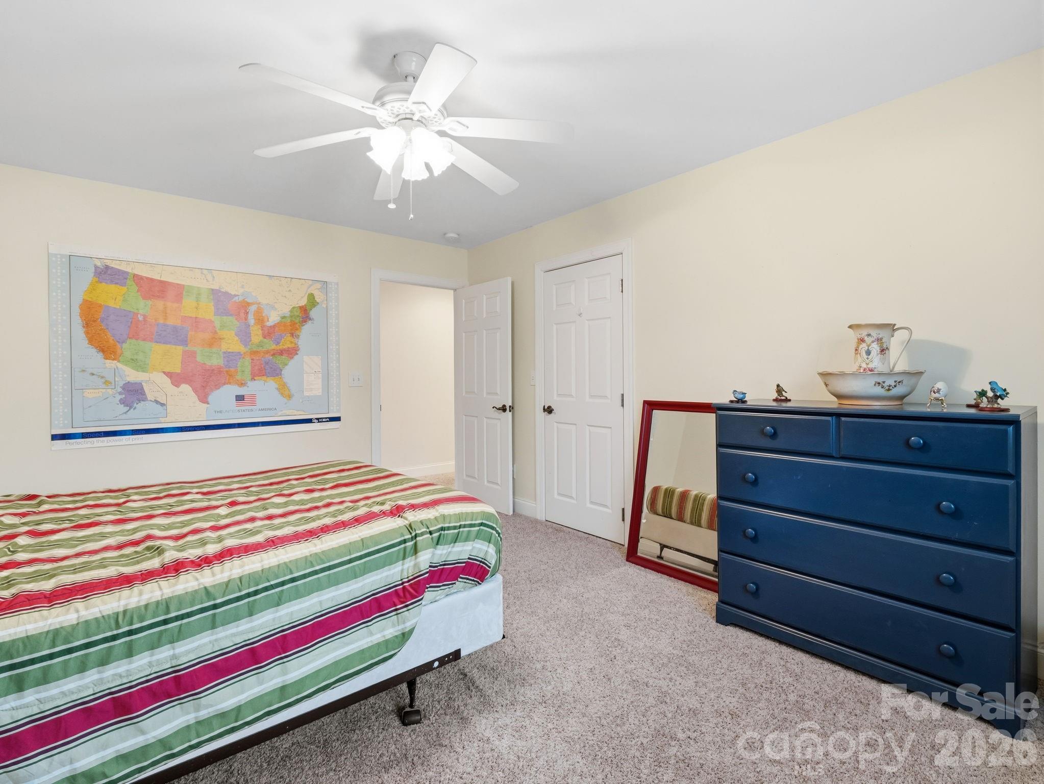 Jonathan Creek - Residential