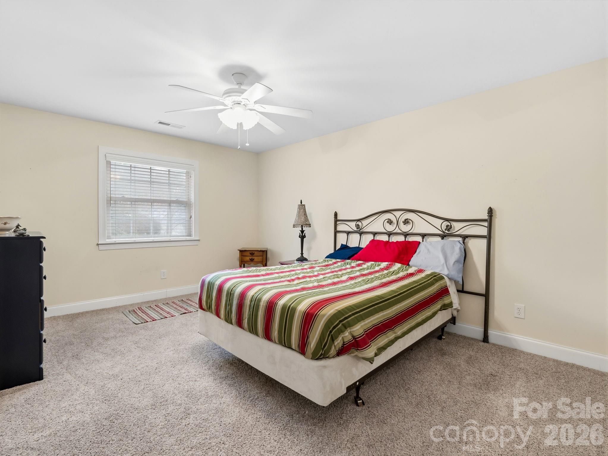 Jonathan Creek - Residential