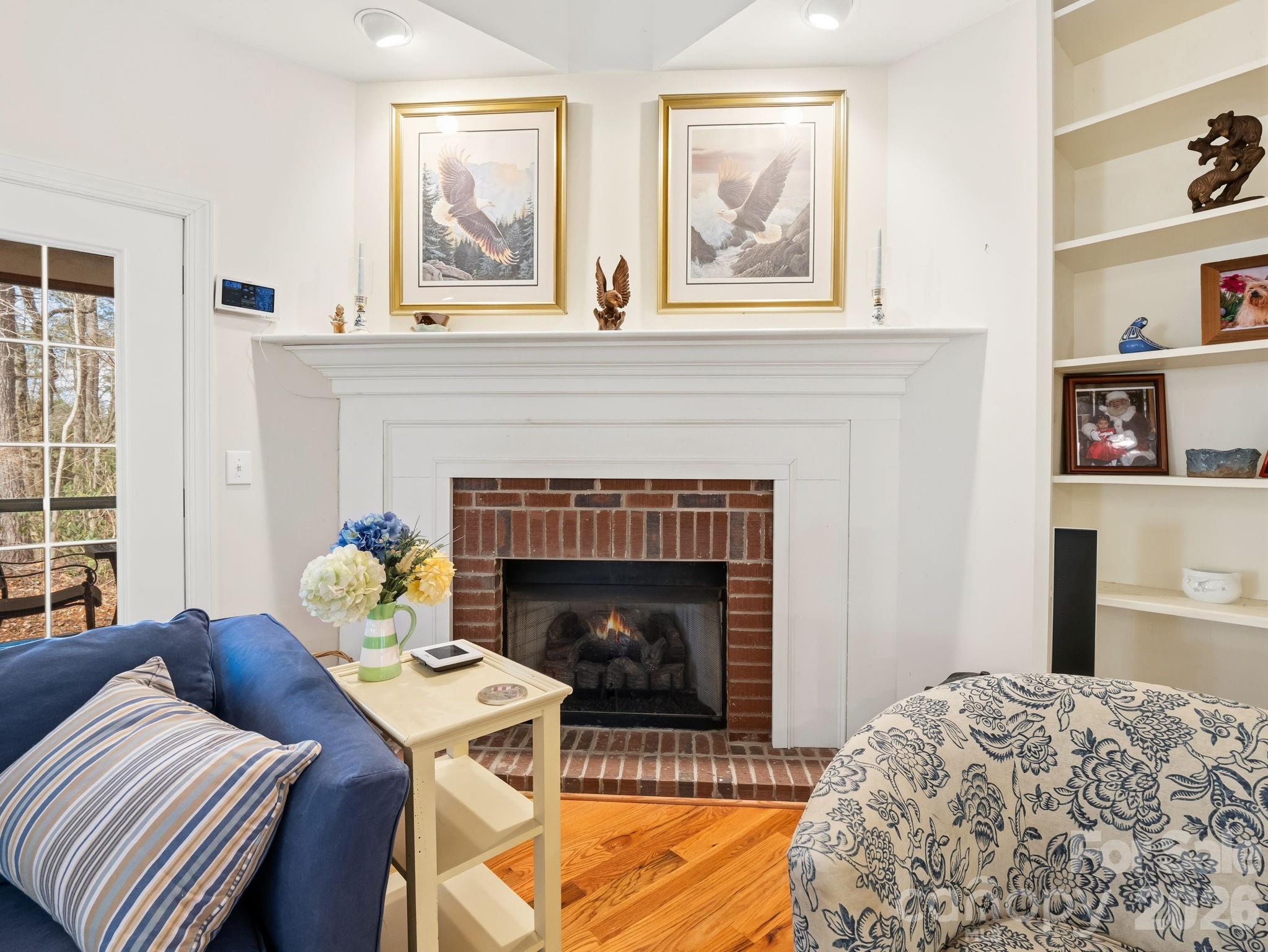 Jonathan Creek - Residential