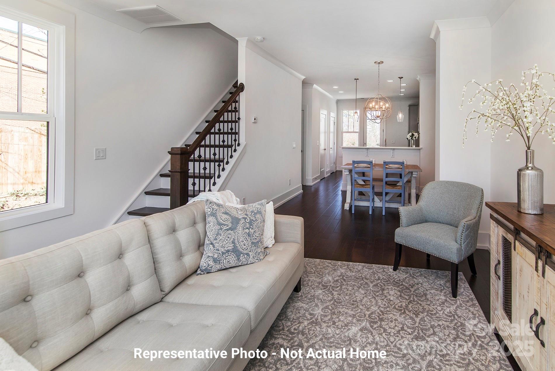 9929 Ansonborough Square