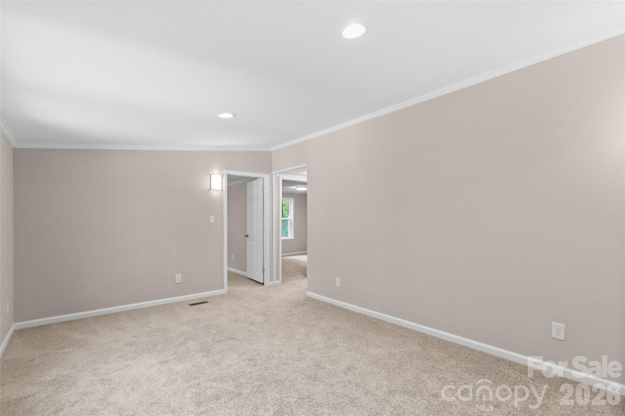 1882 Williams Circle