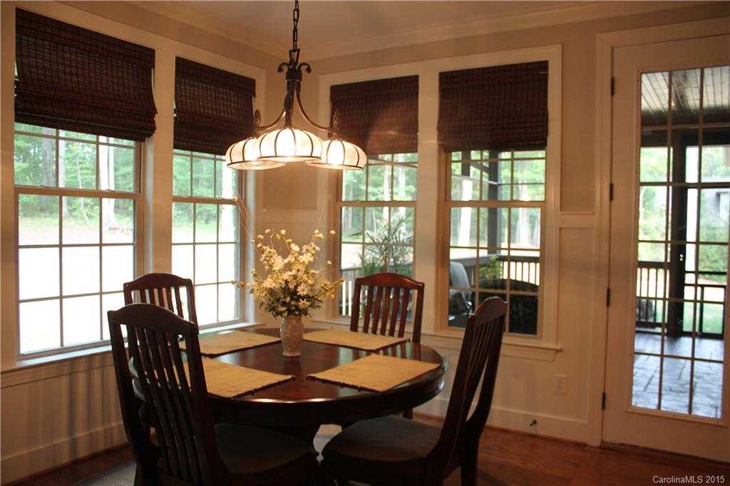 The Coves On River Oaks - Residential