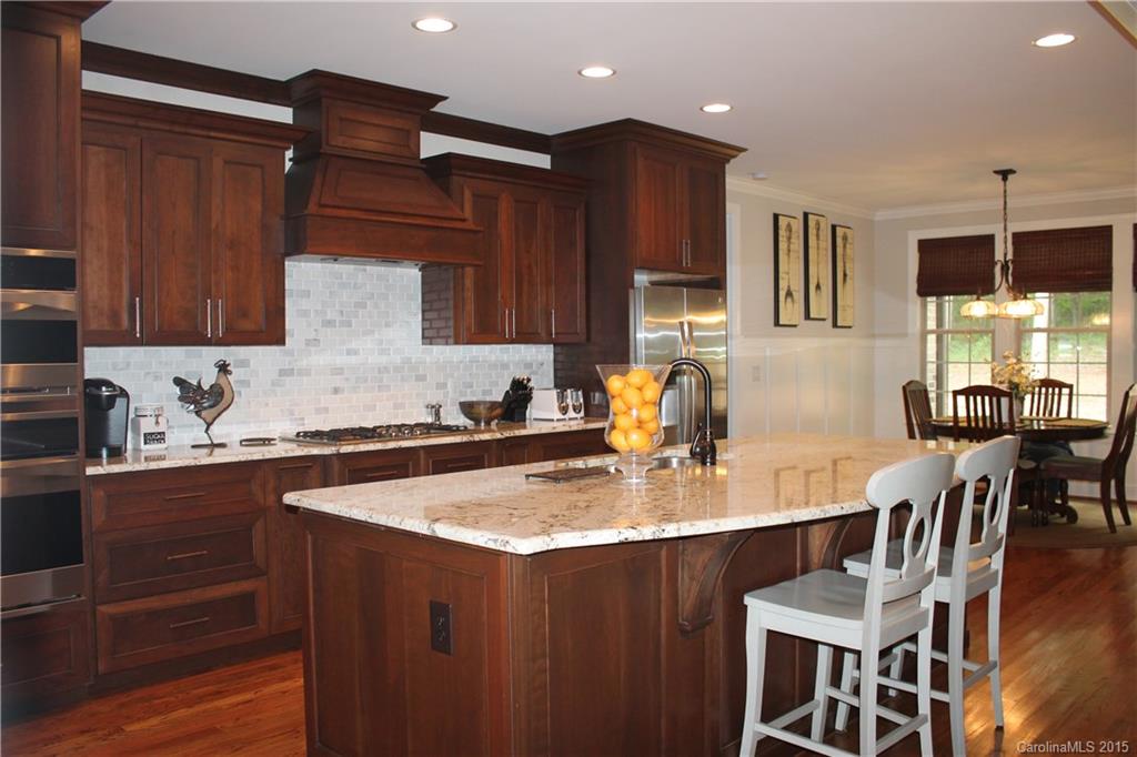 The Coves On River Oaks - Residential