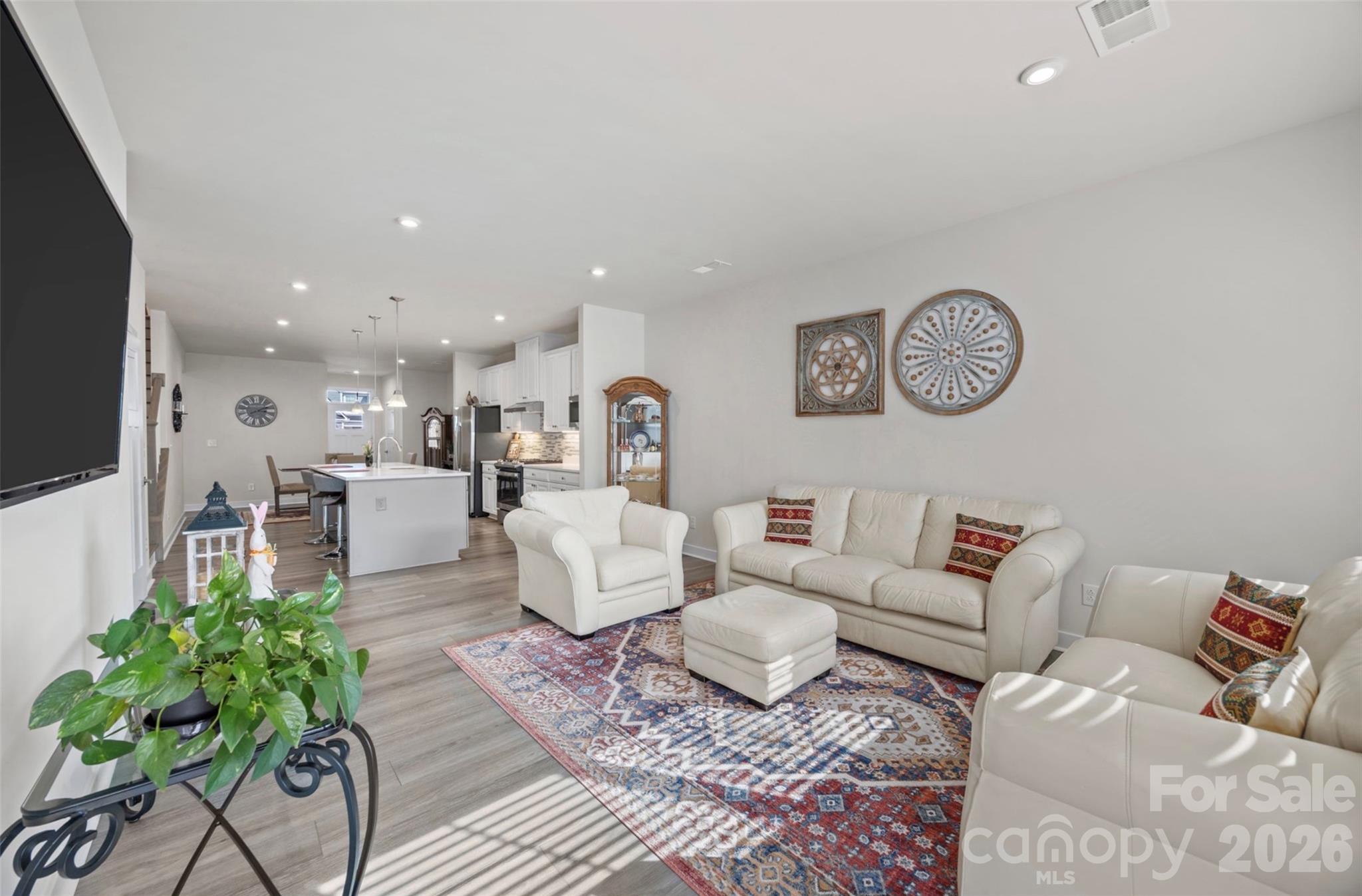 Rivercross - Residential