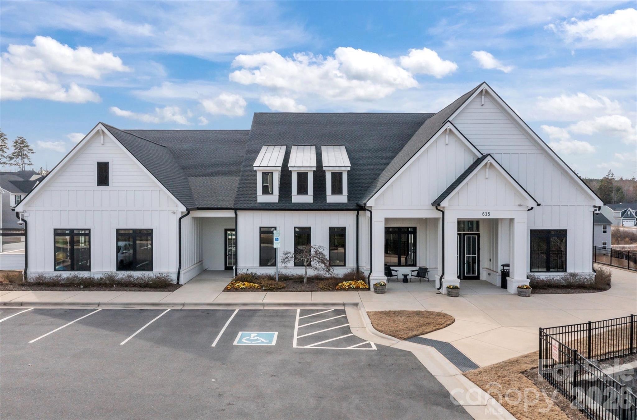 Rivercross - Residential