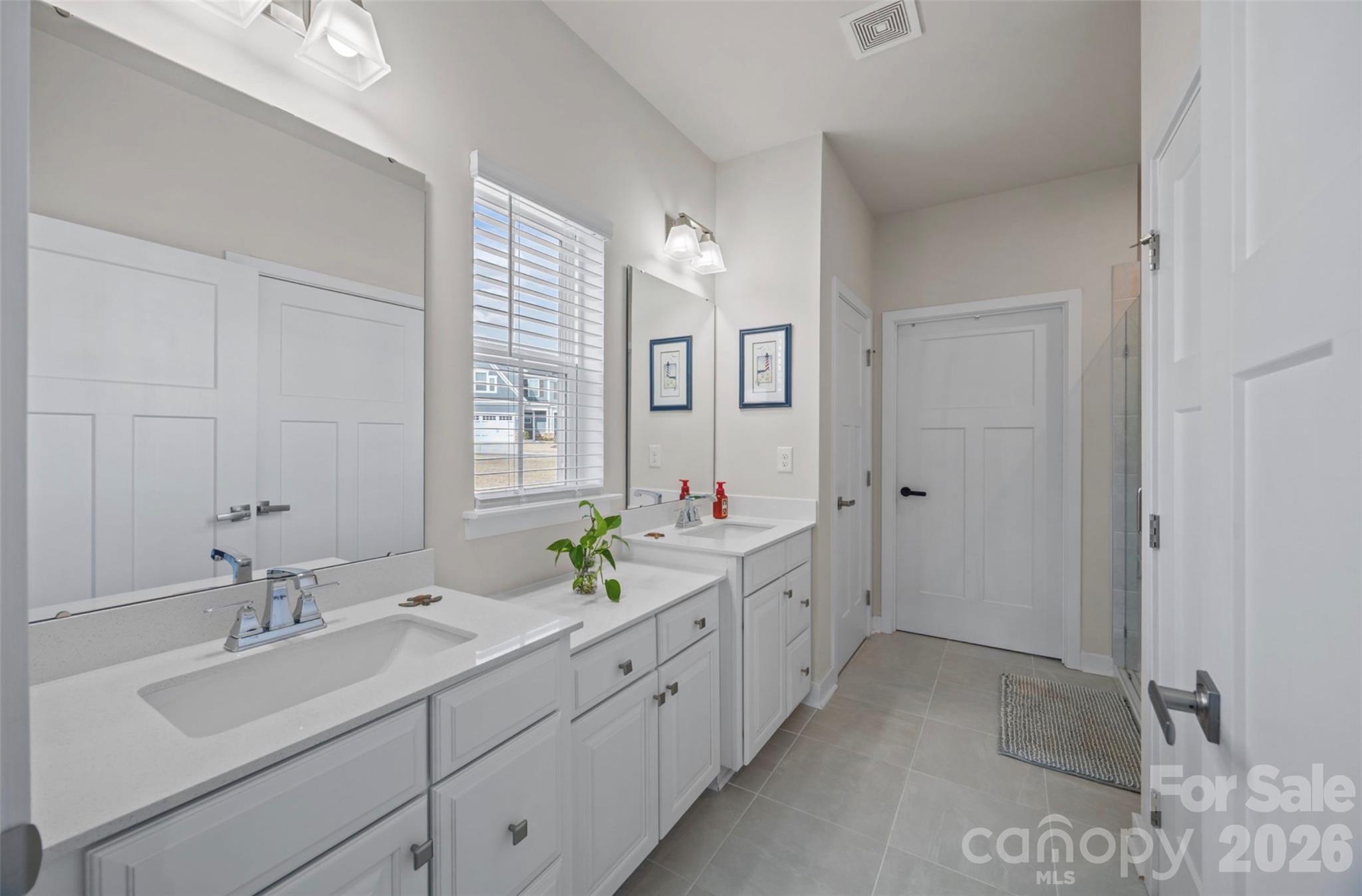 Rivercross - Residential