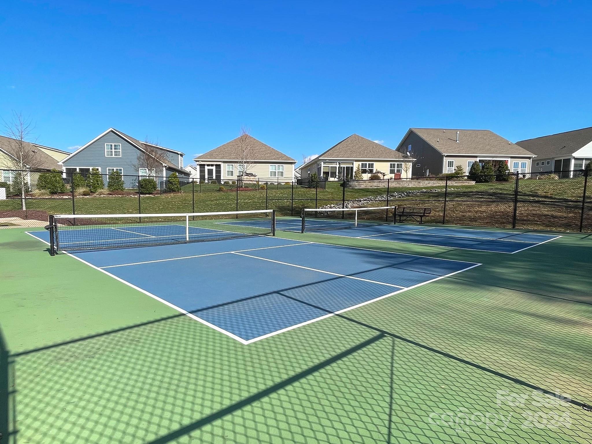 LakeWalk - Residential