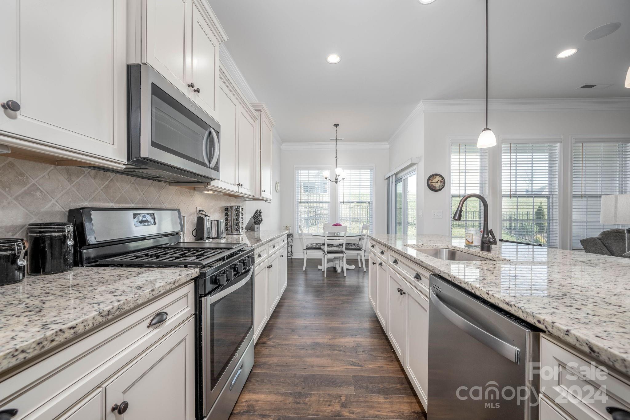 LakeWalk - Residential