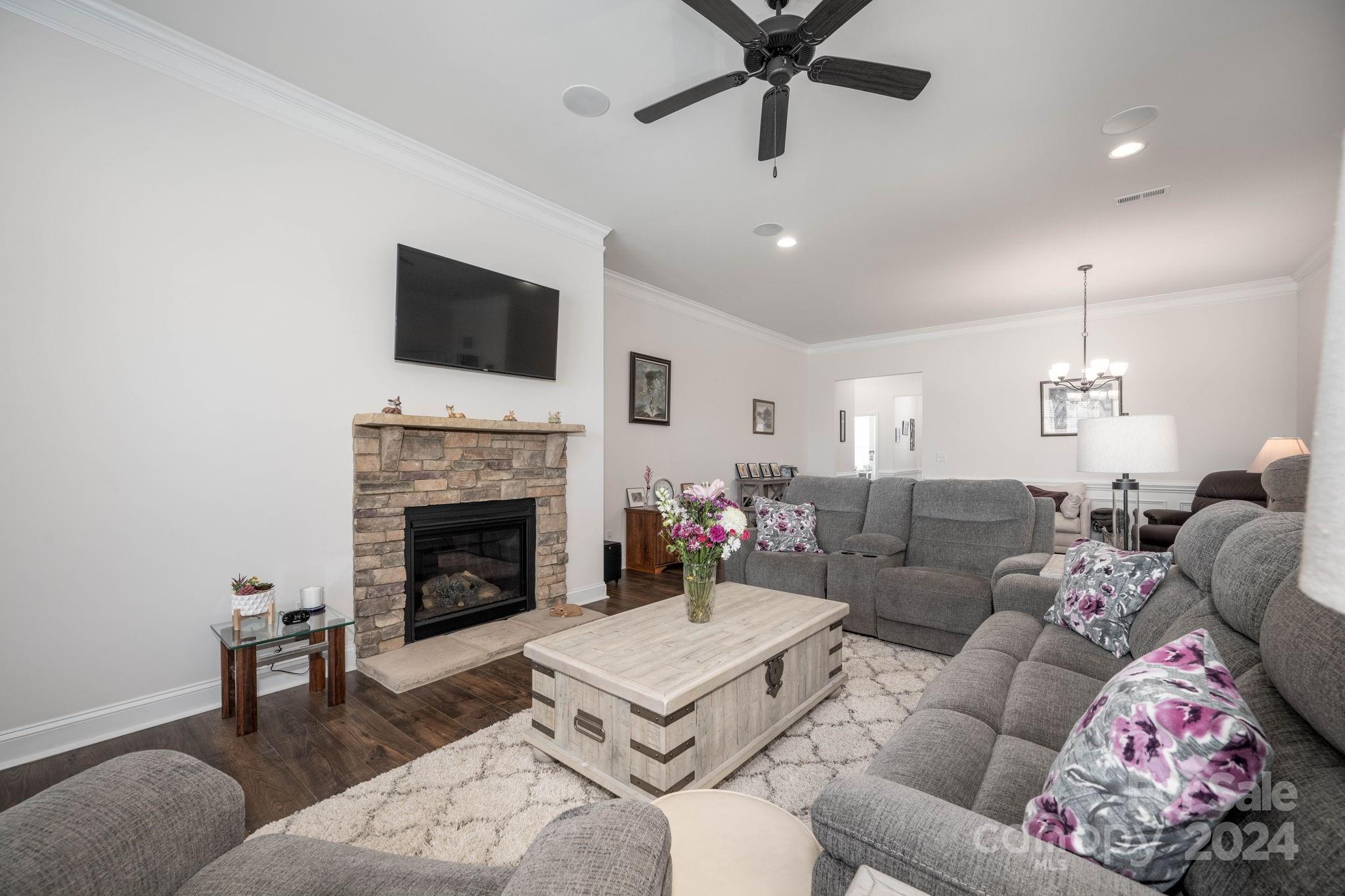 LakeWalk - Residential