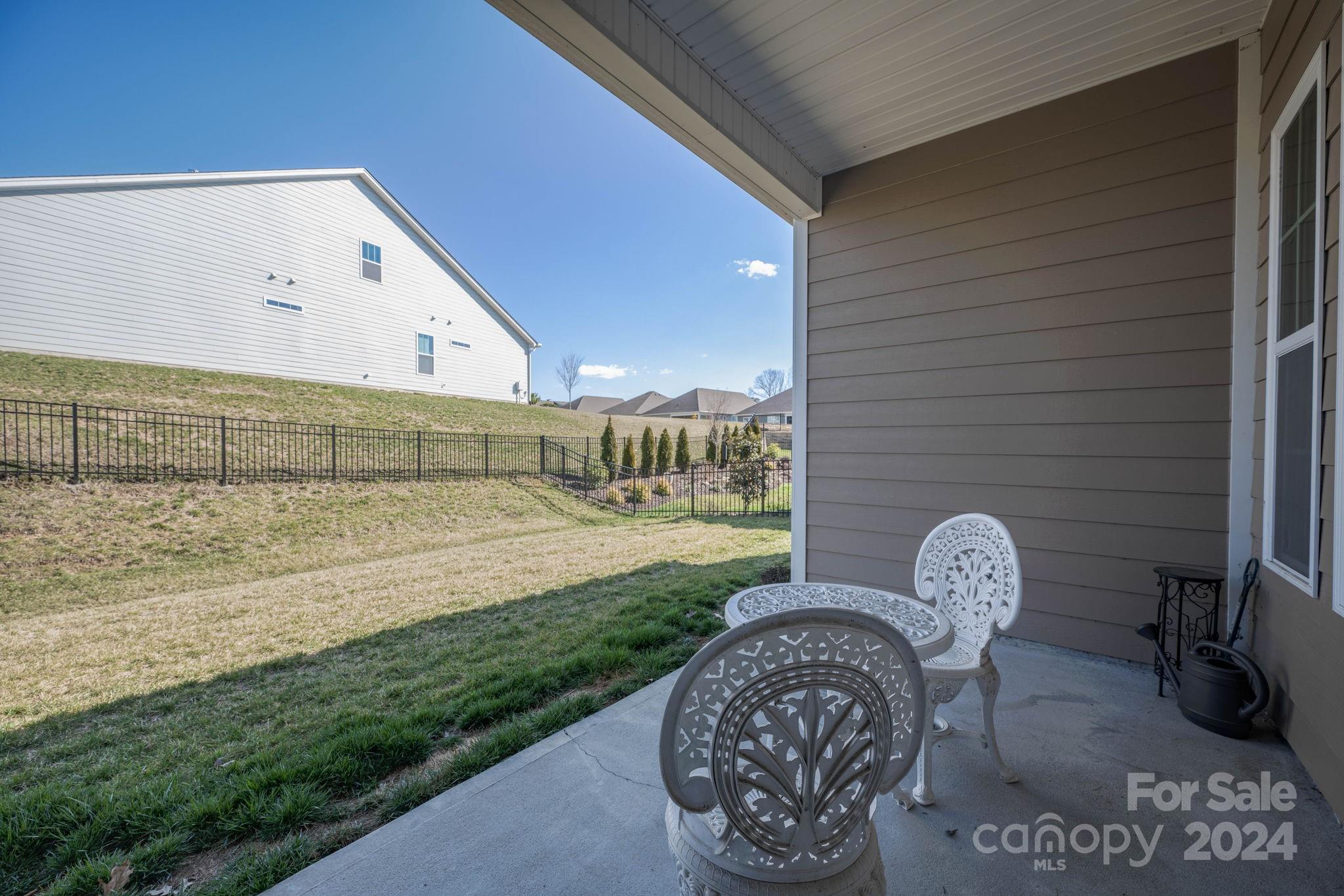 LakeWalk - Residential