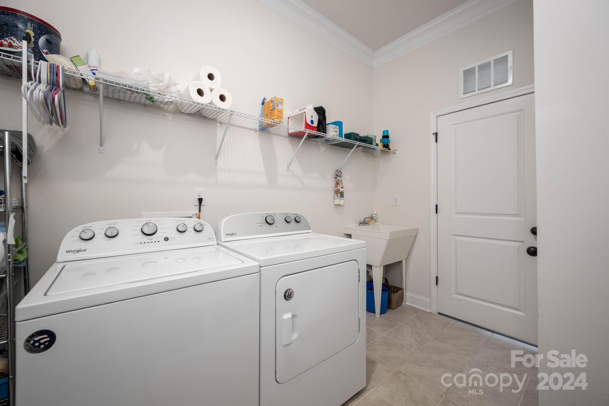 LakeWalk - Residential