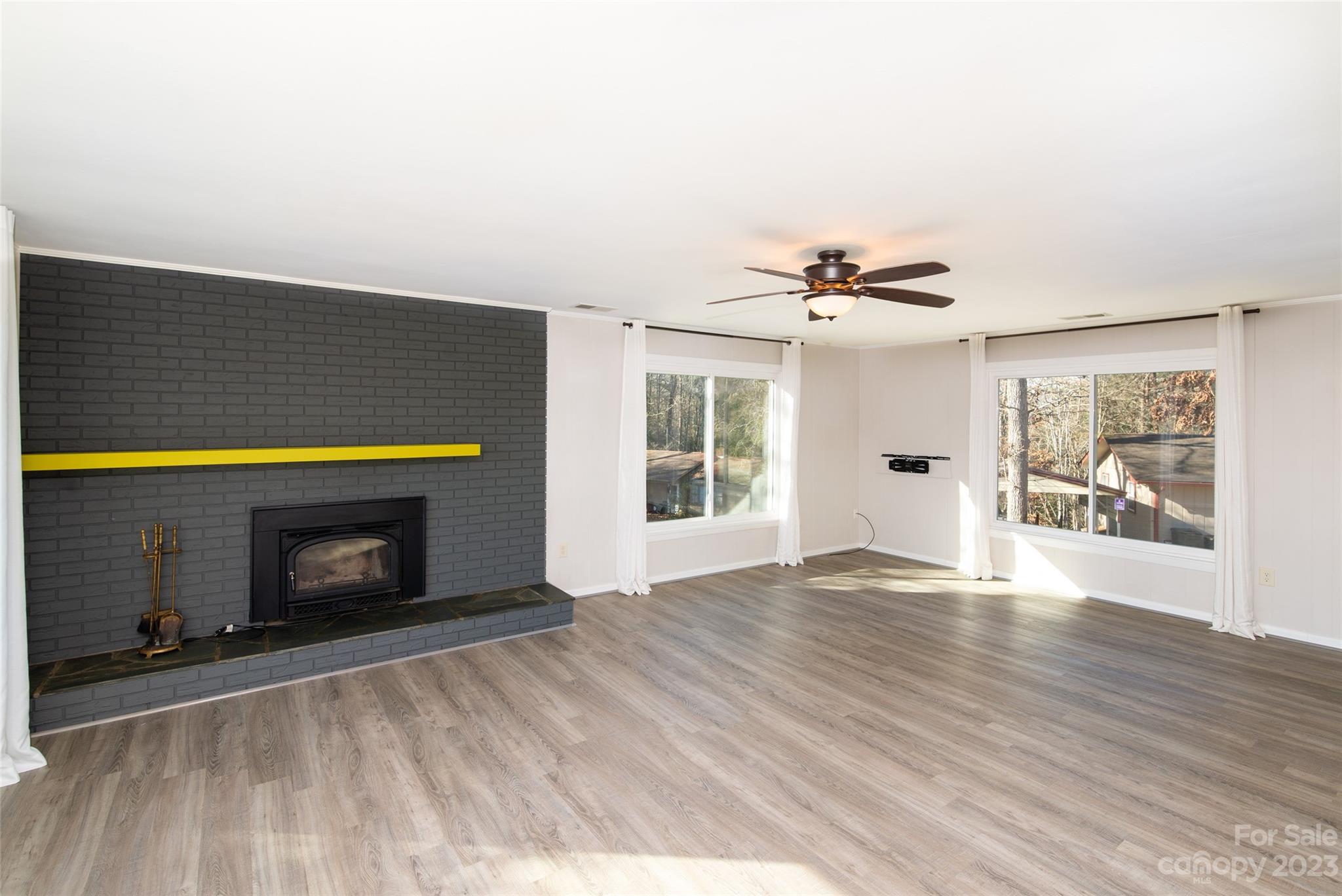 Holly Acres - Residential