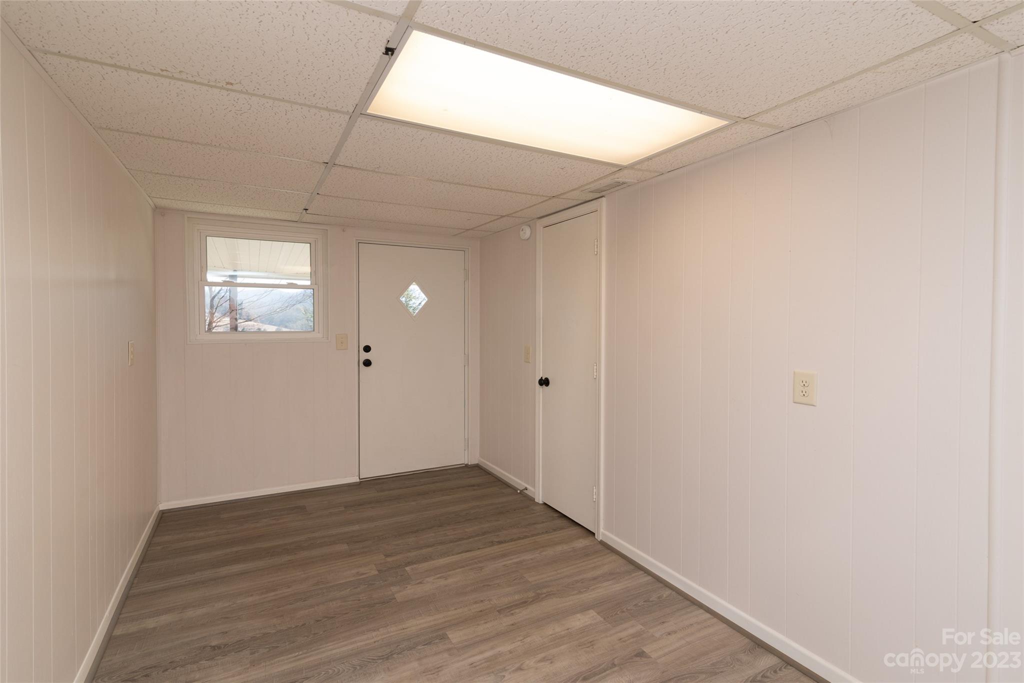 Holly Acres - Residential