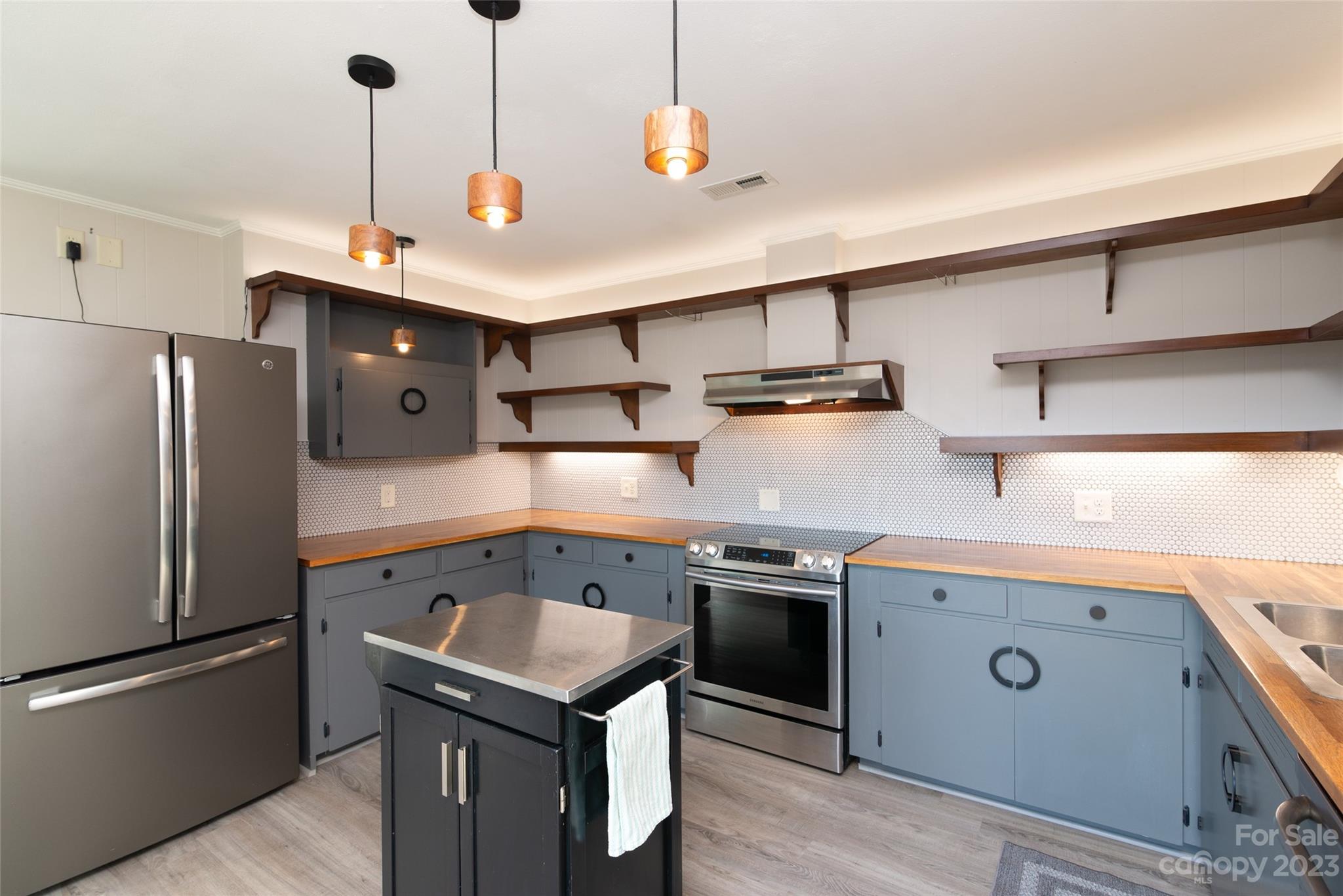 Holly Acres - Residential