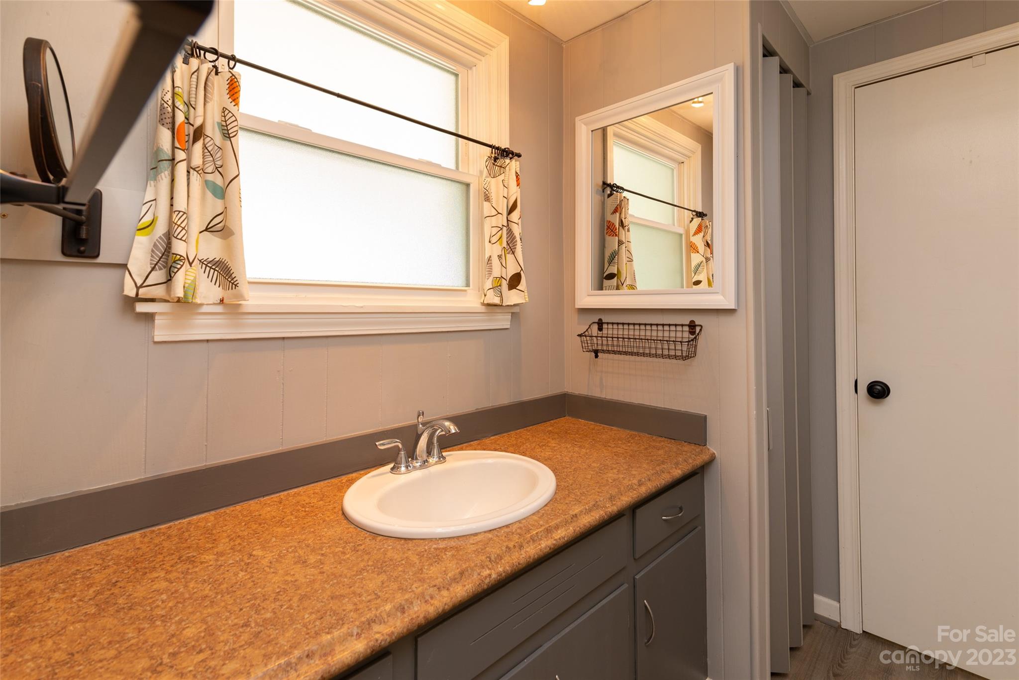 Holly Acres - Residential