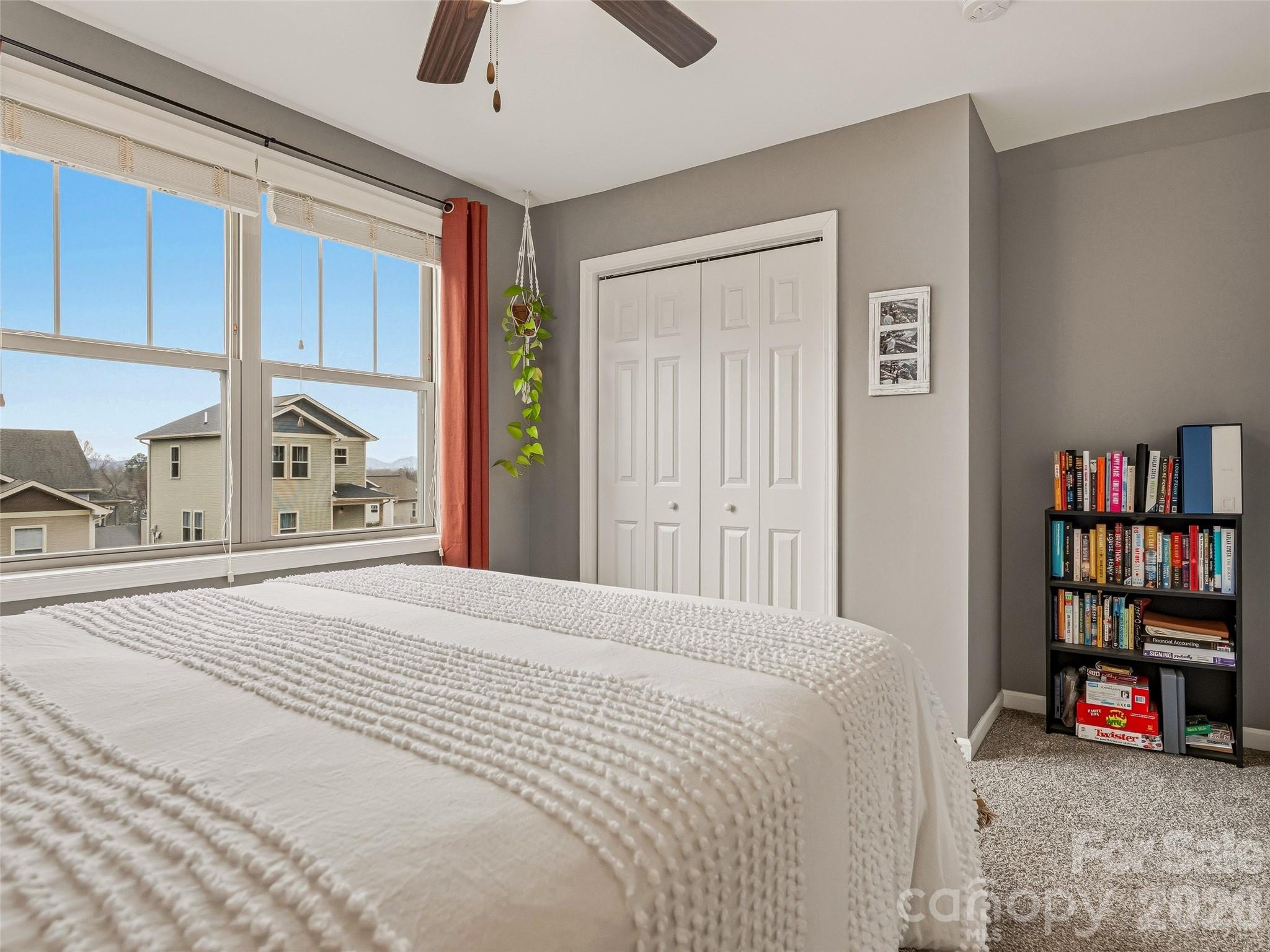 Lillie Farm Cove - Residential