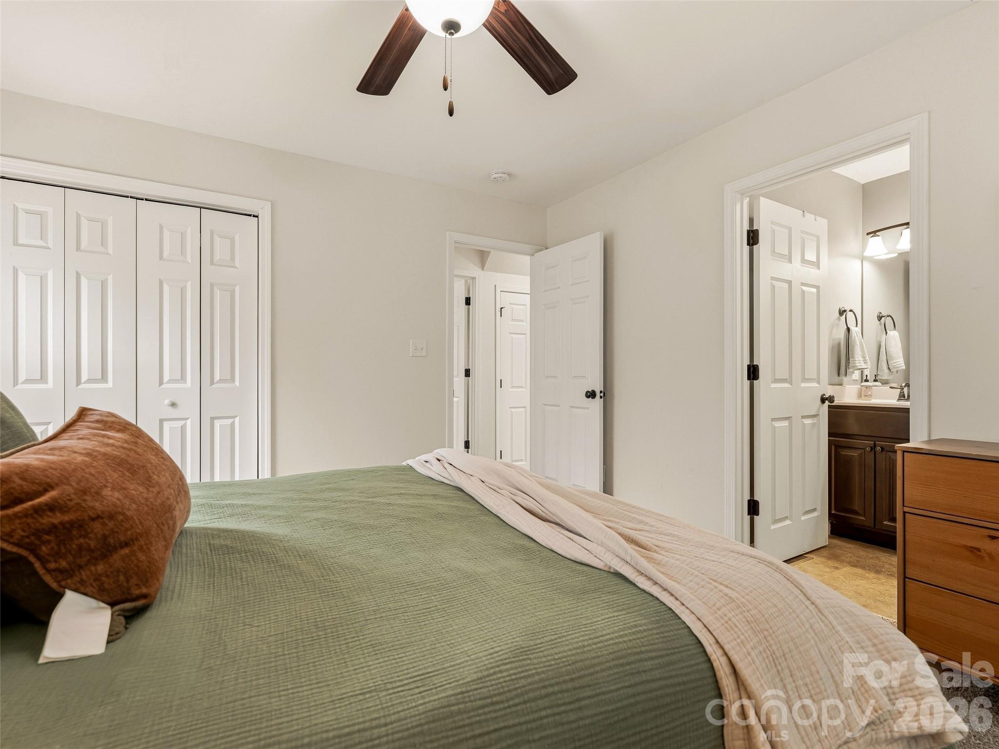 Lillie Farm Cove - Residential