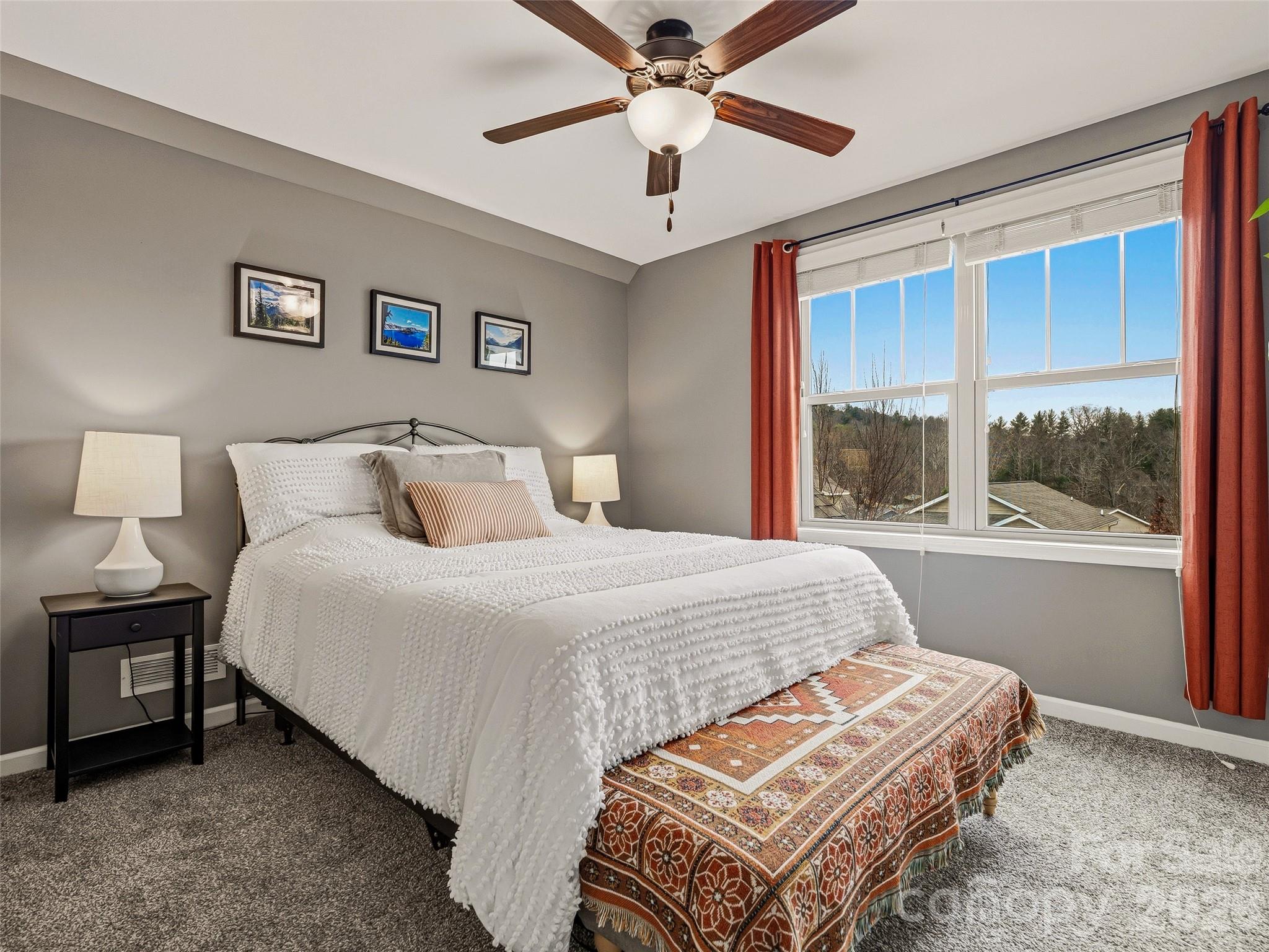 Lillie Farm Cove - Residential