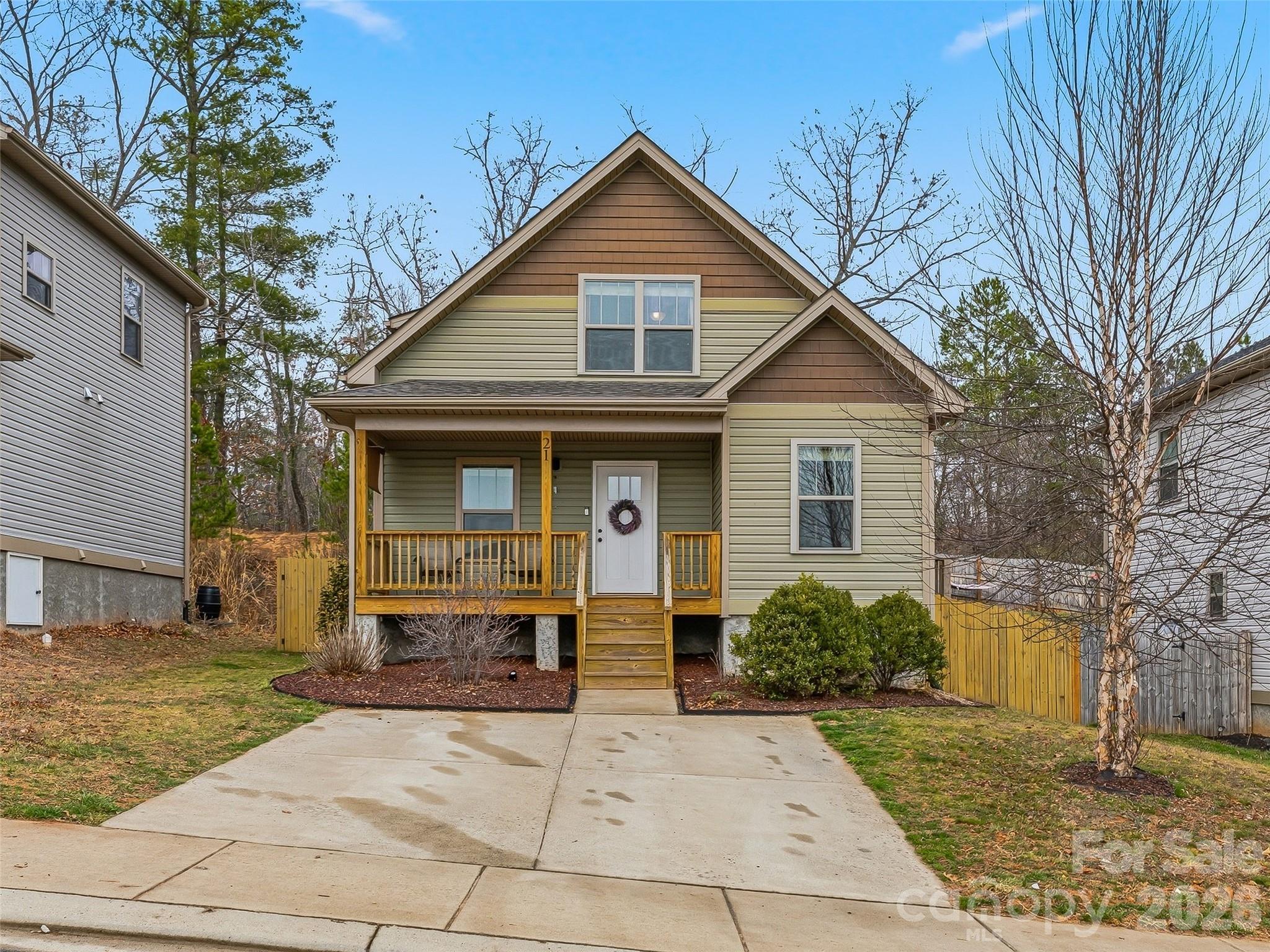 Lillie Farm Cove - Residential