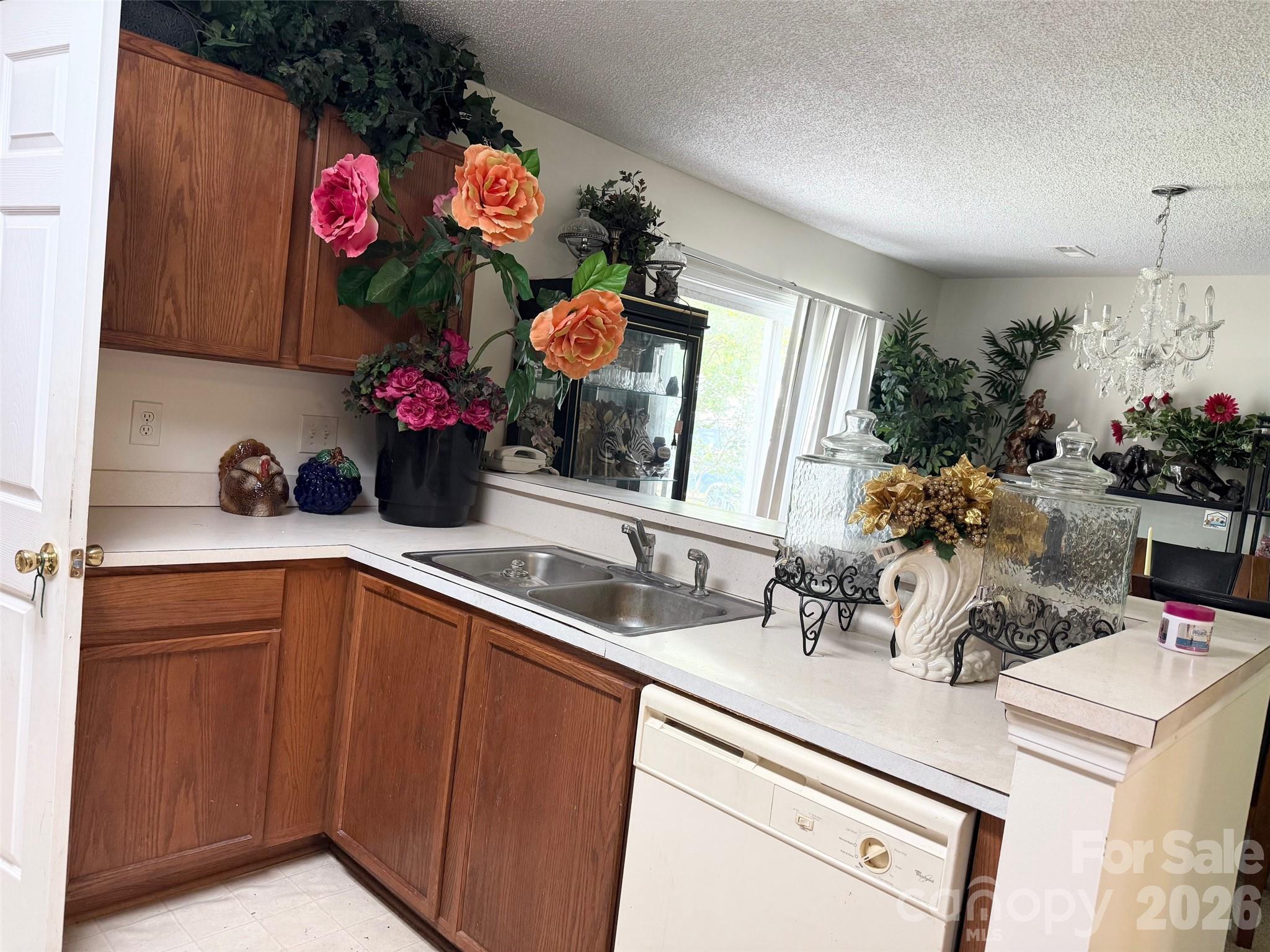 4046 W Fairmeadow Drive