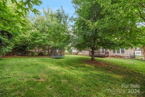 A home in Huntersville