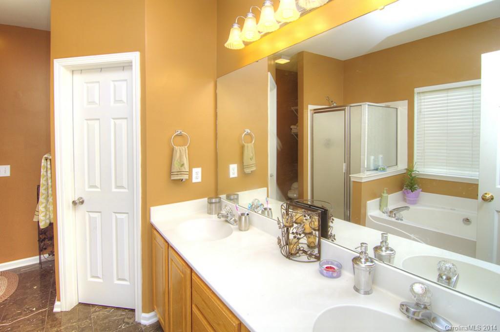 Gable Oaks - Residential