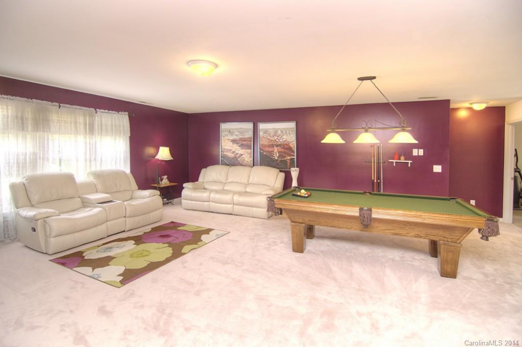 Gable Oaks - Residential