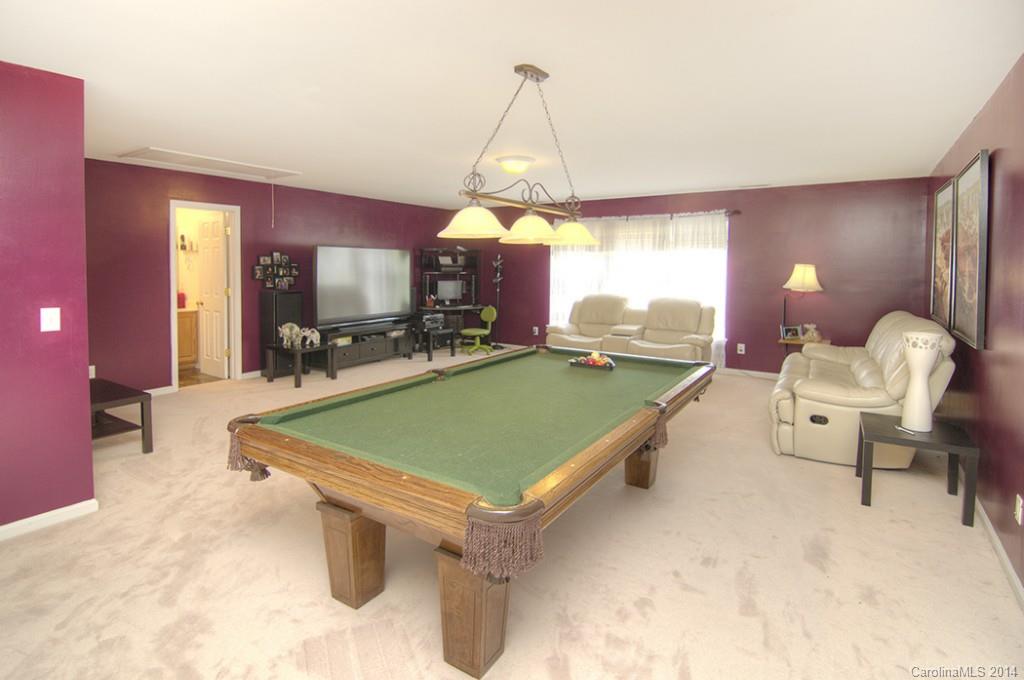 Gable Oaks - Residential