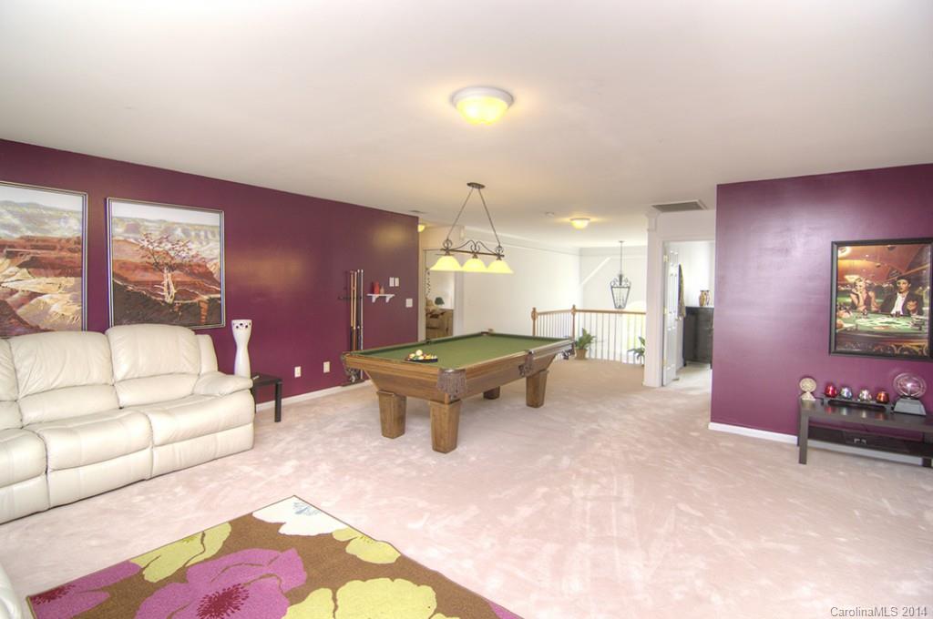 Gable Oaks - Residential