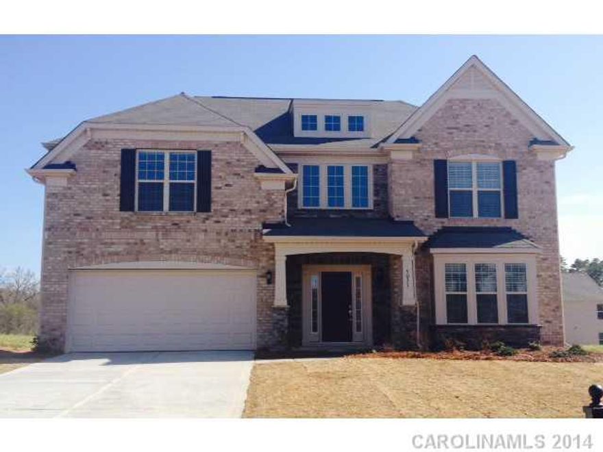 Popular Ambrose Floor Plan loaded with upgrades and ready for immediate move in!
