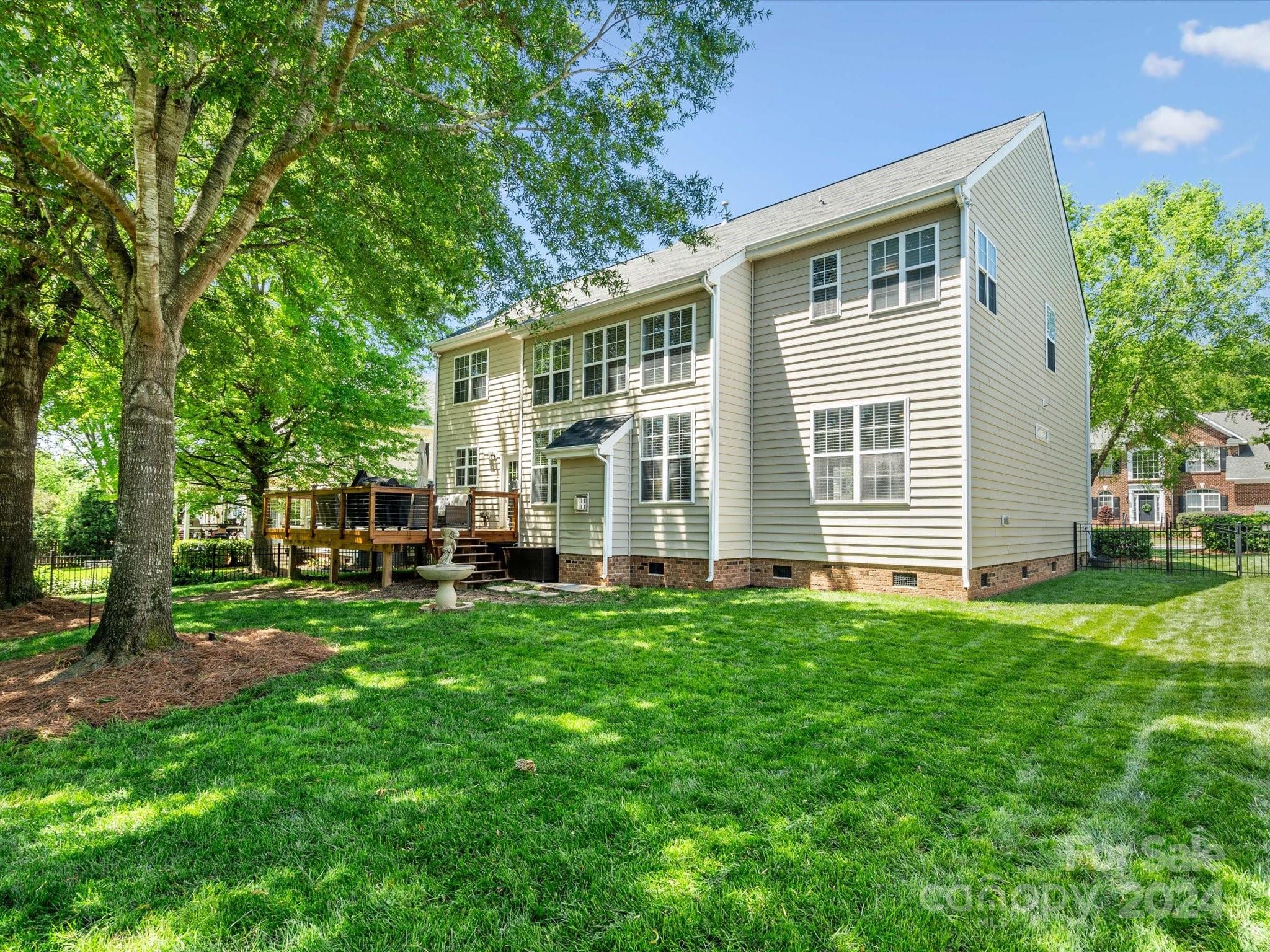 Waterstone - Residential