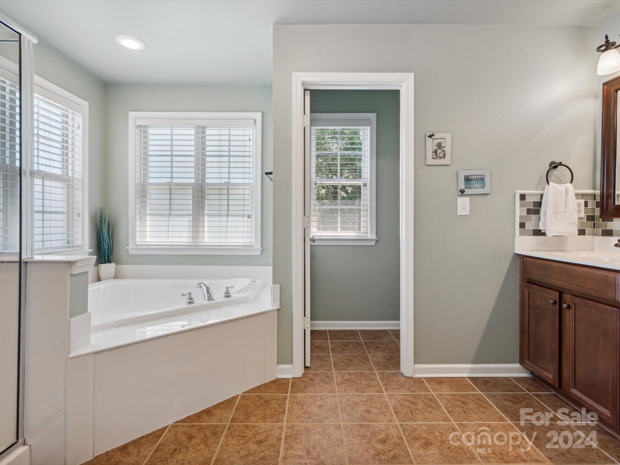 Waterstone - Residential