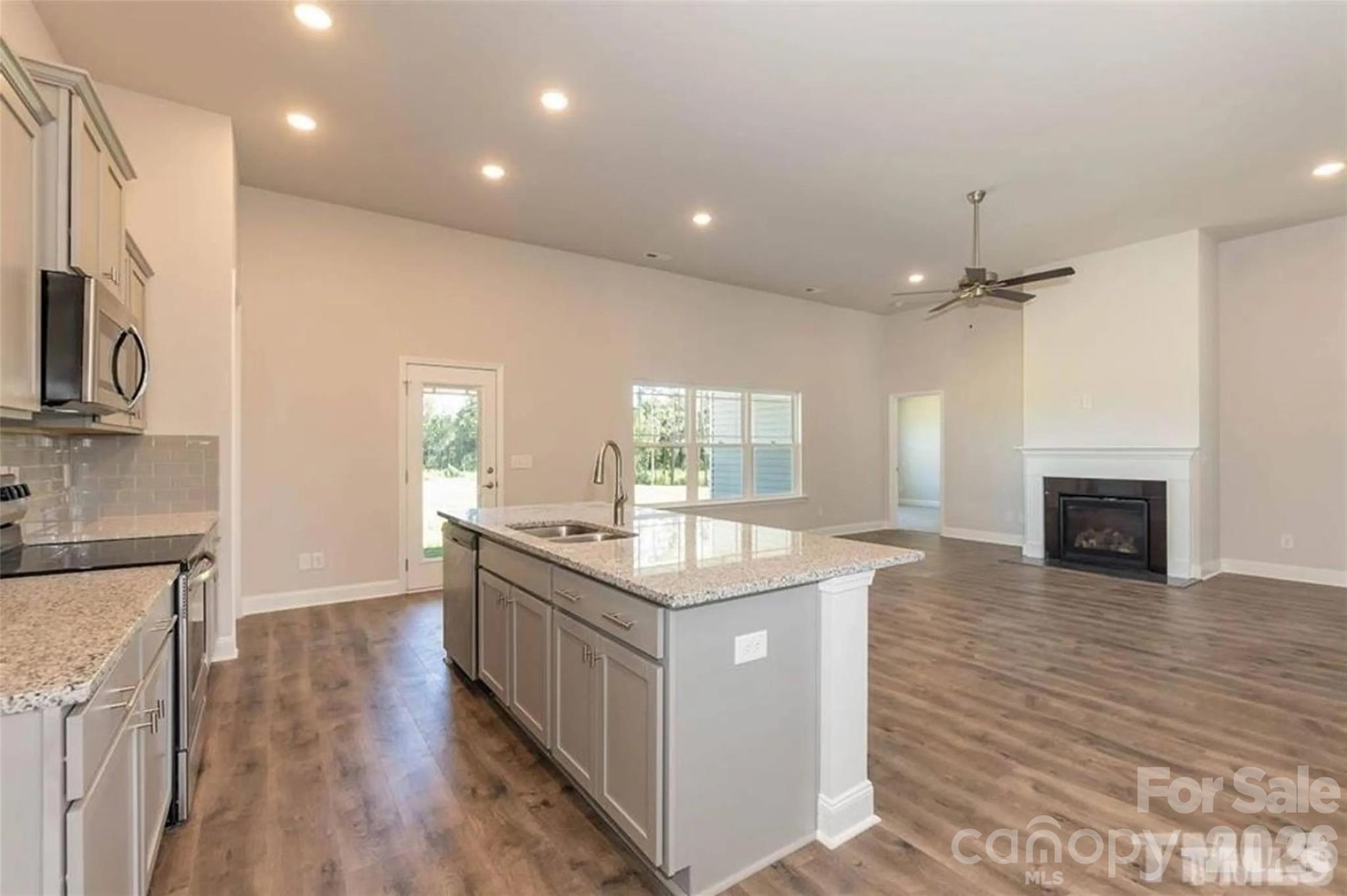 Cardiff Glyn - Residential