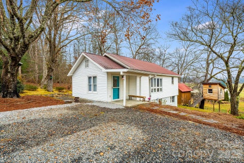Photo of 195 Whitmire Road, Brevard, NC 28712 (MLS # 4430177)