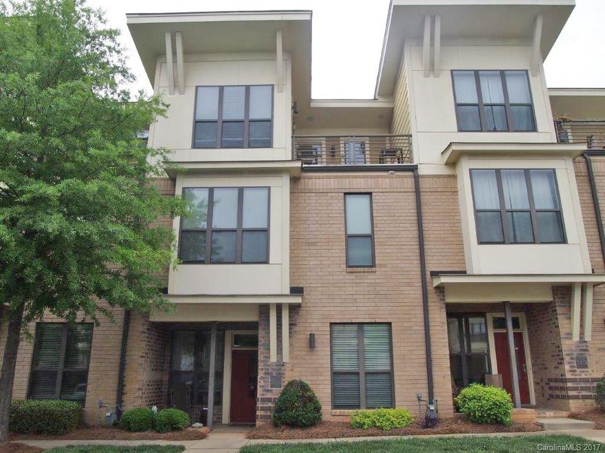 This beautiful, hard to find 3 bedroom is in the heart of NODA.  The open kitchen has stainless and granite, 1 master bath has a separate shower and tub with granite counters and double bowls, 2nd master has shower/tub combo with granite counters and double bowls and opens to the roof-top terrace, tankless hot water and fenced patio are just a few of the homes features. Within walking distance to NoDa restaurants, entertainment, coffee shops, and future light rail stop.