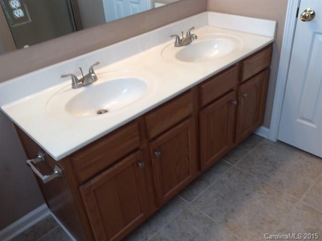 Curtis Pond - Residential Lease