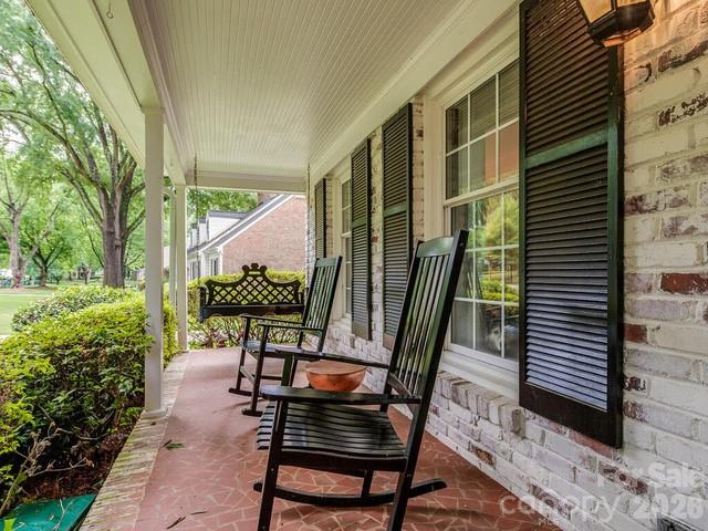Governors Square - Residential
