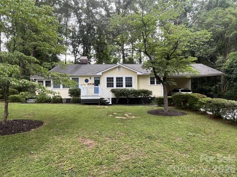 Photo of 117 Whitney Avenue, Tryon, NC 28782 (MLS # 4400518)